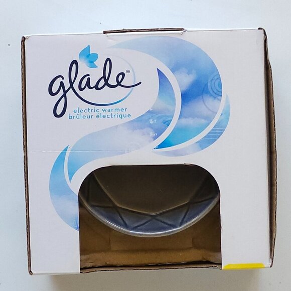 GLADE Electric Wax Warmer BNIP Melts Fragranced Wax - Picture 2 of 6